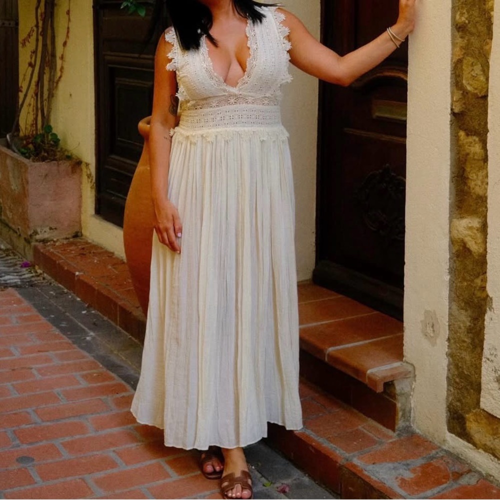 Elegant White Lace Maxi Dress from Zara